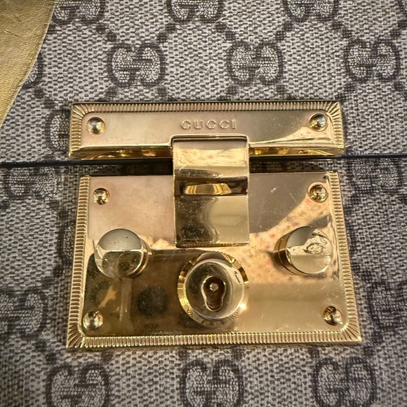 *SOLD*
Limited edition GUCCI Supreme Monogram Calfskin Black/Gold Padlock - Picture 12 of 16